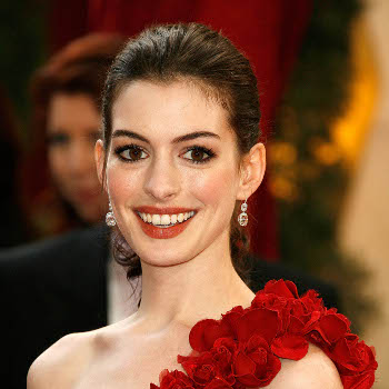 Anne Hathaway Movies on Anne Hathaway Joins Les Miserables