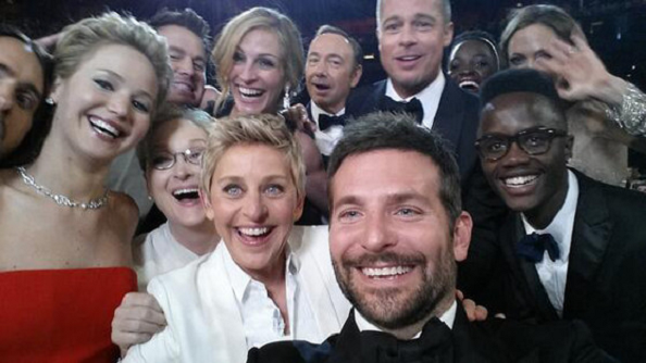 Ellen took down Twitter with this selfie!
