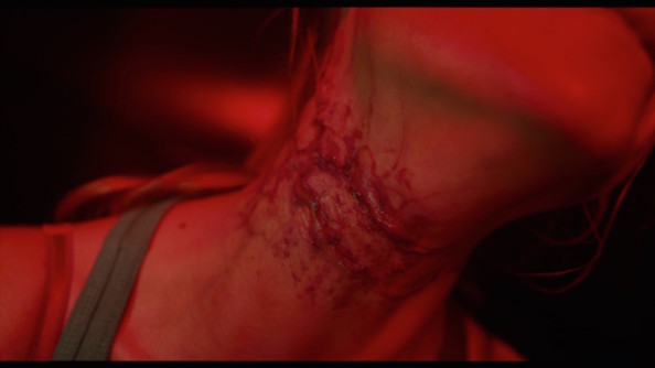 the-gallows-movie-teaser-screenshot-cassidy-gifford-neck-scar-injury