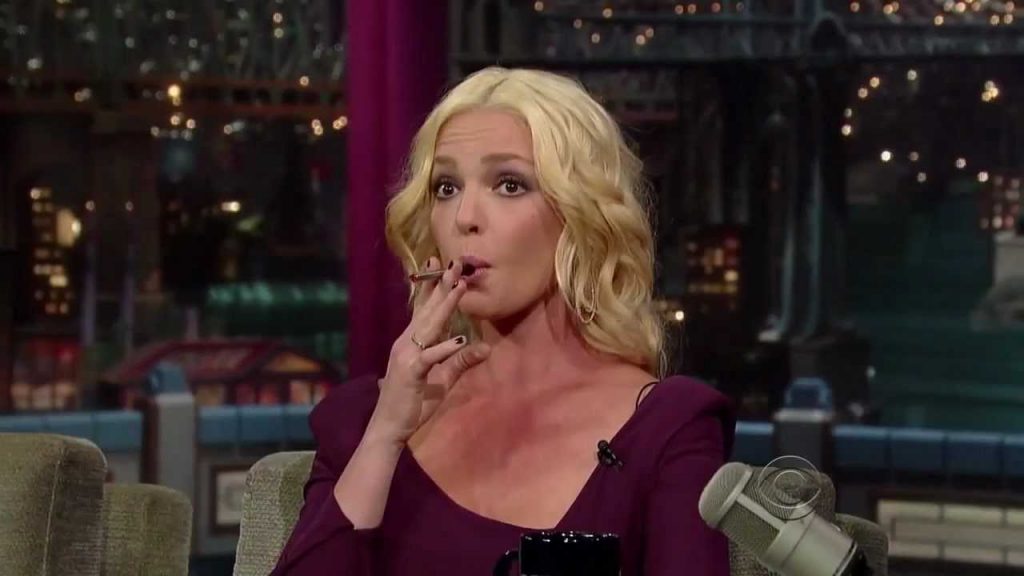 katherine-heigl-vaping | The Movie Blog