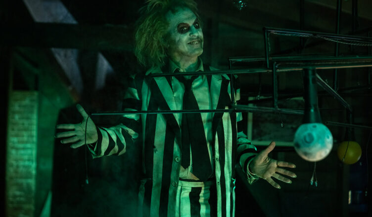 Beetlejuice Beetlejuice 2024 Michael Keaton Jenna Ortega