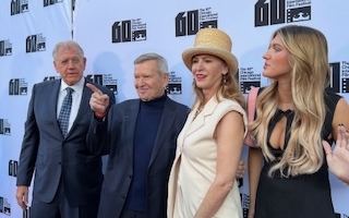 Robert Zemeckis, Michael Kutza, Lesley Zemeckis, Zsa Zsa Zemeckis (L to R) on Red Carpet for "Here."