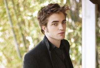 Robert Pattinson